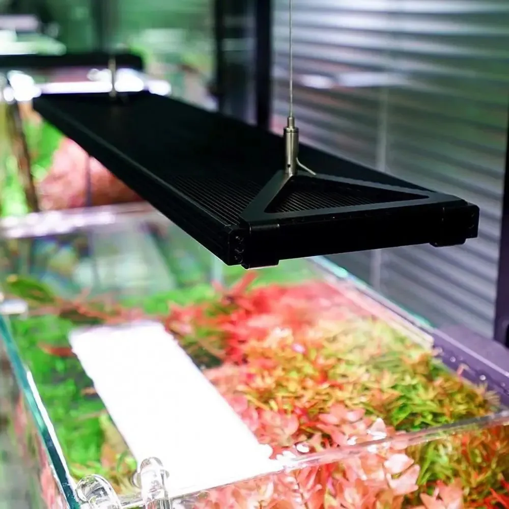Chihiros WRGB II Slim Kit di sospensione per appendere al soffitto le Plafonire WRGB 2 Slim