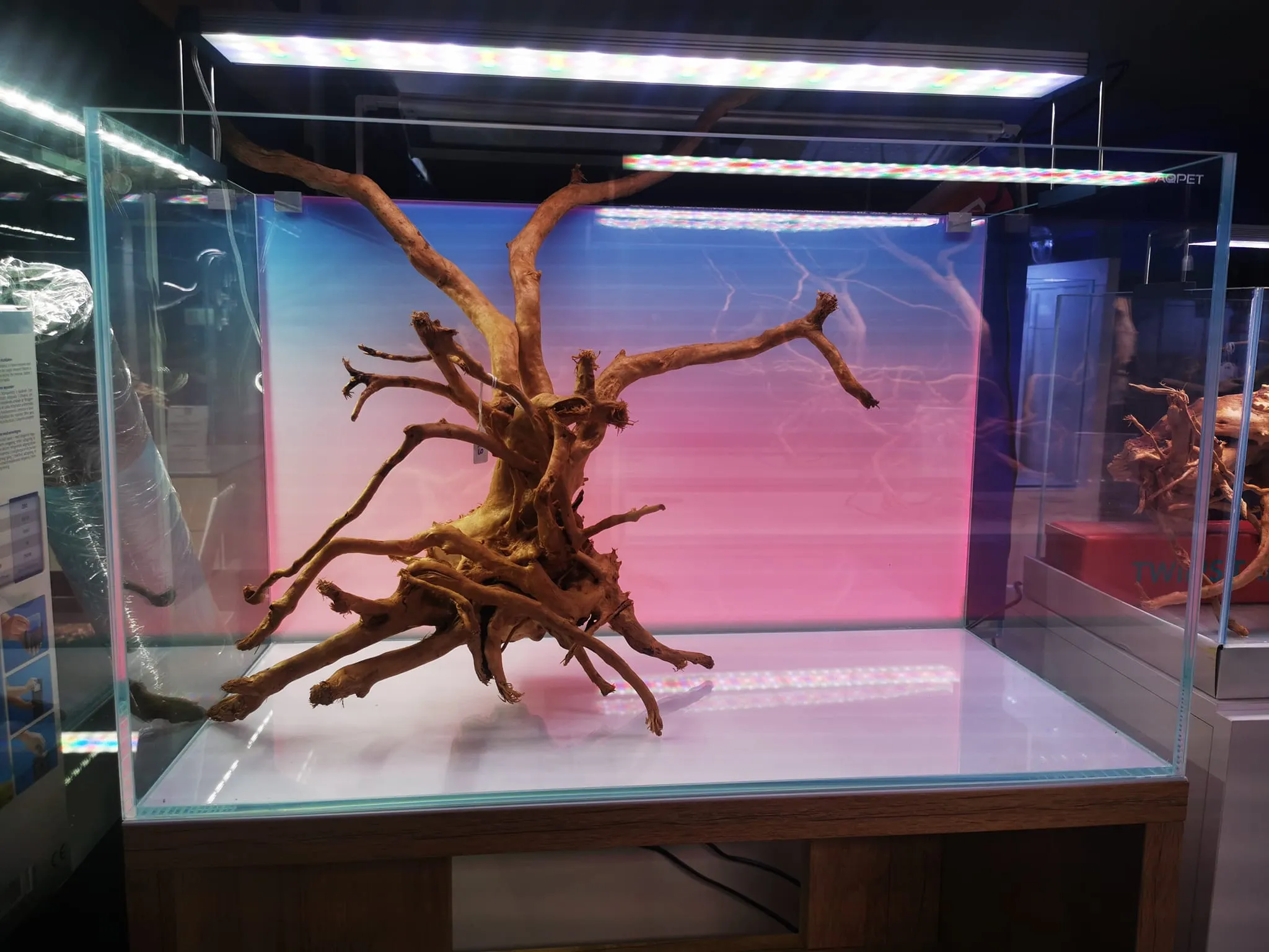Aqpet EOS 120 - pannello retroilluminato a led rgb con app - sfondo luminoso per acquari di 120x50 cm