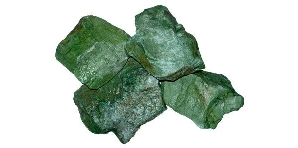 Roccia Giada Verde Xs - 1 pz da circa 6x8 cm - African green Jade - inerte