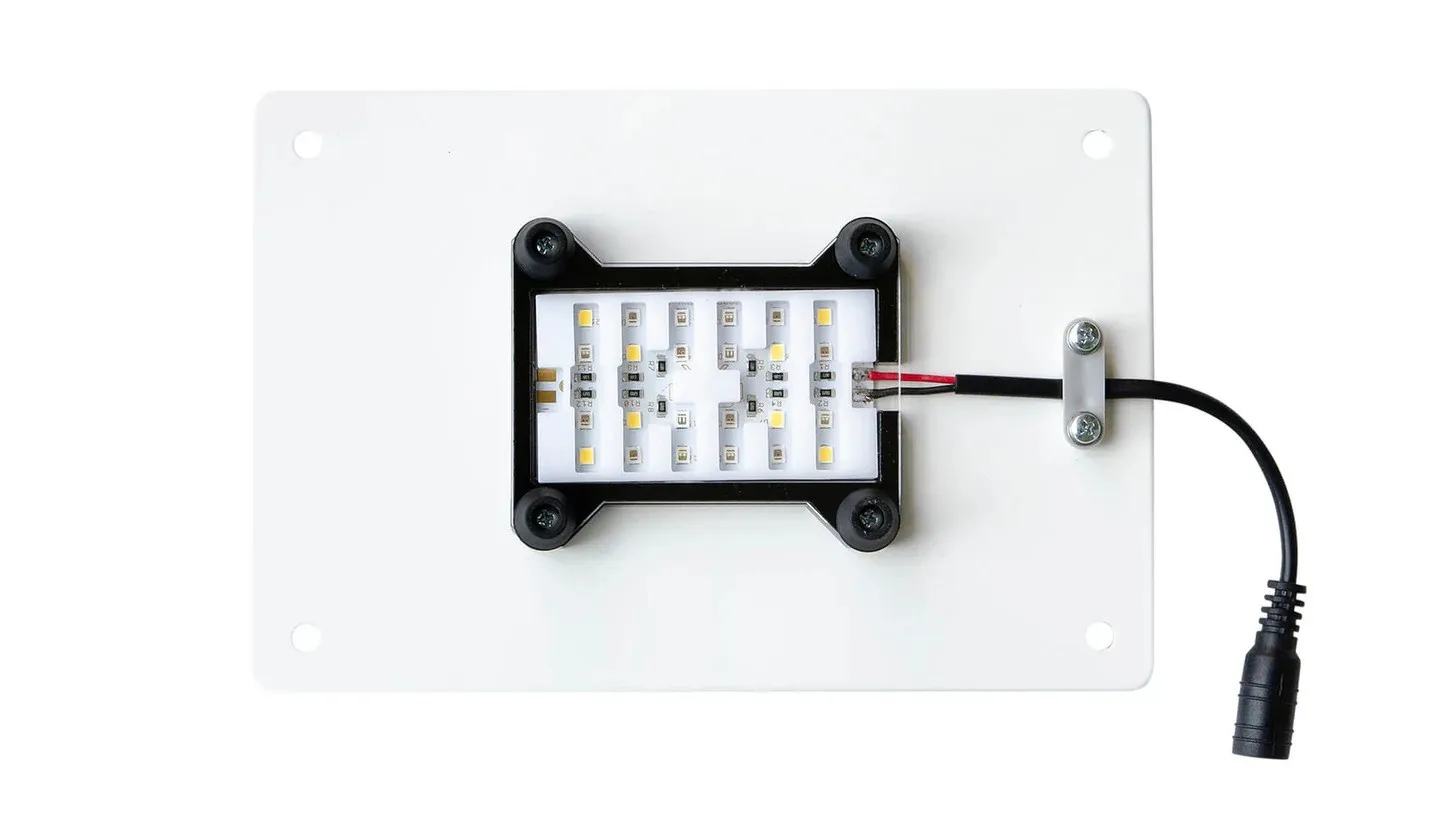 Skylight Mid-30R Intense 9.6w - 3 lampade - plafoniere led per terrari 90x45x60h cm con alimentatore e diramatore