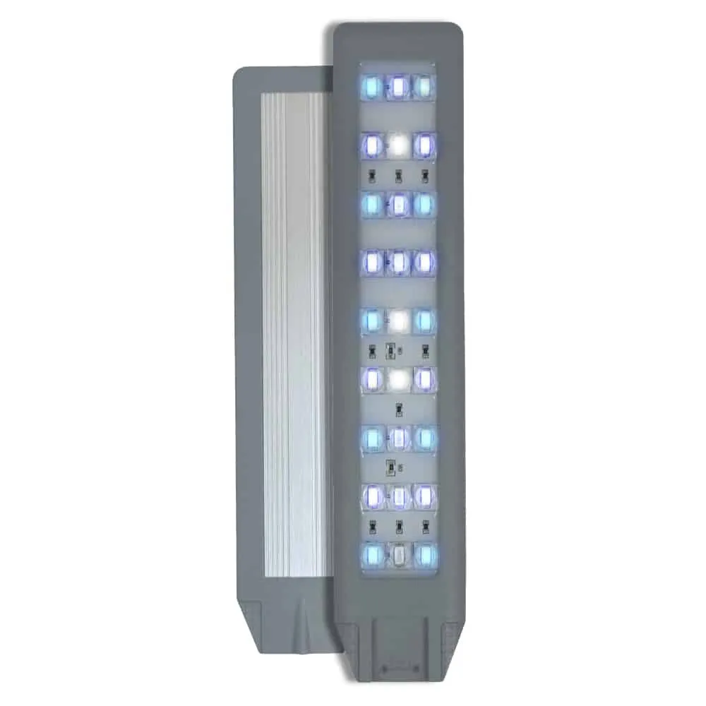 Nano reef 60 litri completo di tecnica: skimmer, filtro a zainetto, pompe di movimento e Amtra Plafoniera Vega Led Reef 9.7w