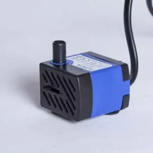 Mini Pompa regolabile per filtro interno di piccoli acquari 180lt/h - 4x4x3h cm- 2,5w